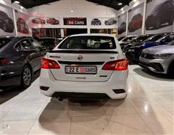 نيسان سنترا